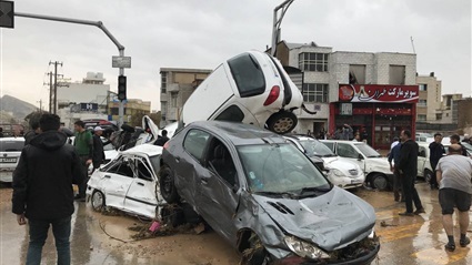 أزمة السيول في إيران...