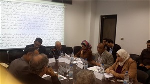 تعزيز الديمقراطية؟: